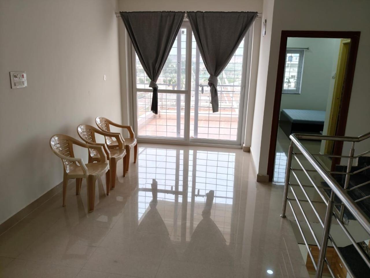 Leo'S Den 9 Guests Ac 3Bhk 9 Mins To Rgia Villa Samsabad Kültér fotó